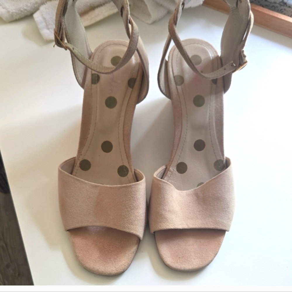 Boden Tan Wedge Sandals 38/7.5